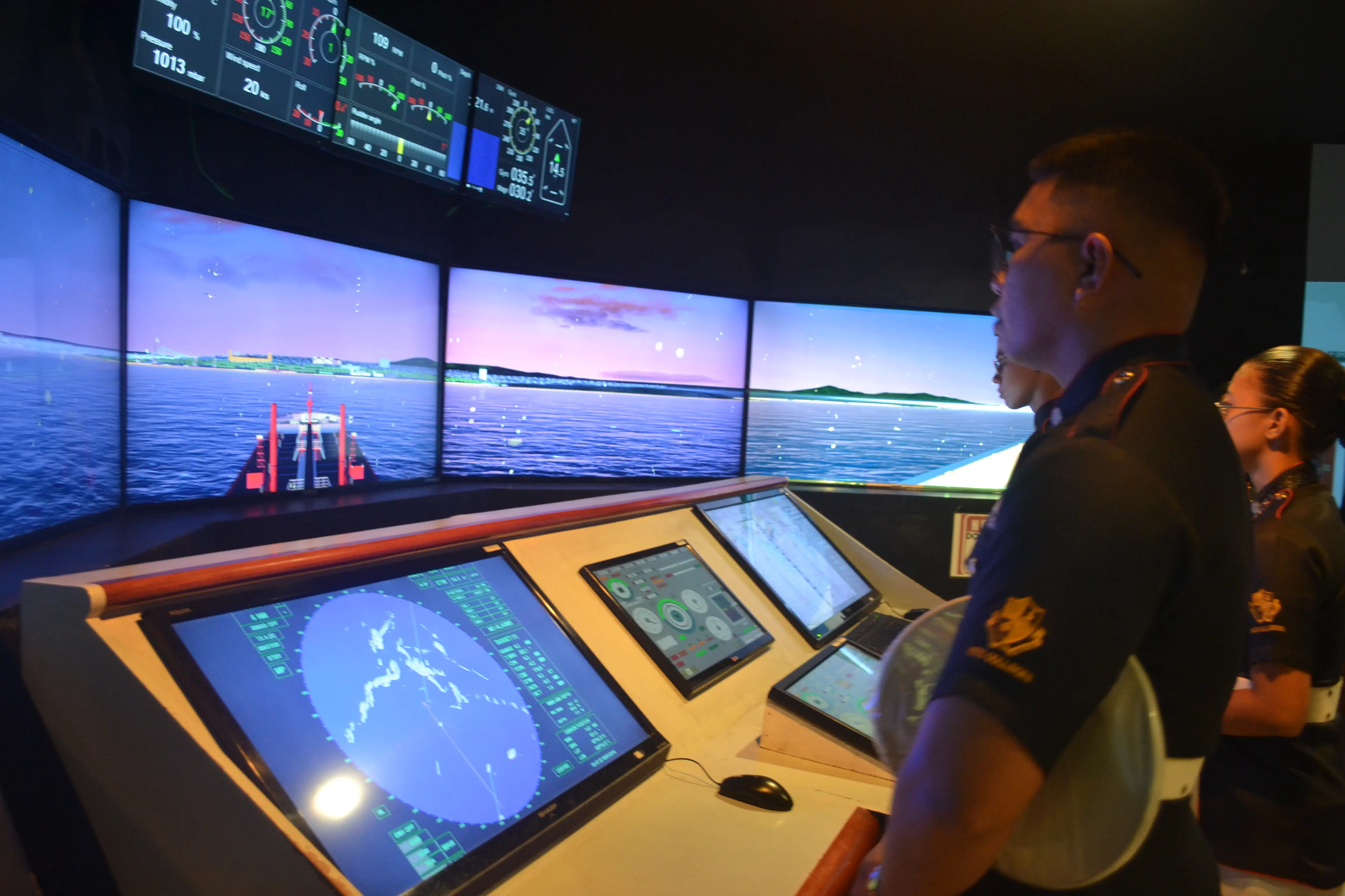 College Bridge Simulator
